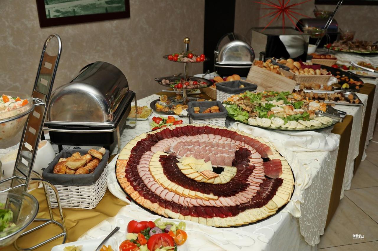 Hotel Jezero Bor Exterior foto